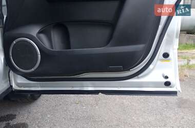 Внедорожник / Кроссовер Suzuki Grand Vitara 2009 в 