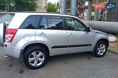 Внедорожник / Кроссовер Suzuki Grand Vitara 2009 в 