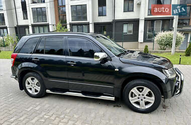 Позашляховик / Кросовер Suzuki Grand Vitara 2006 в 