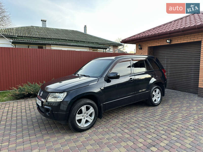 Внедорожник / Кроссовер Suzuki Grand Vitara 2006 в 
