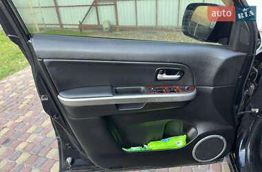 Внедорожник / Кроссовер Suzuki Grand Vitara 2006 в 