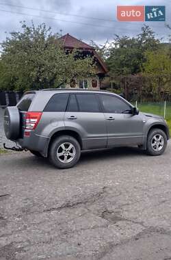 Позашляховик / Кросовер Suzuki Grand Vitara 2007 в 