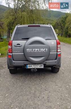 Позашляховик / Кросовер Suzuki Grand Vitara 2007 в 