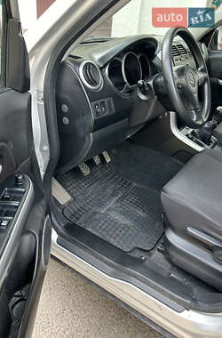Позашляховик / Кросовер Suzuki Grand Vitara 2009 в 