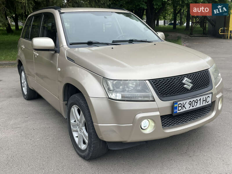 Внедорожник / Кроссовер Suzuki Grand Vitara 2008 в Ровно