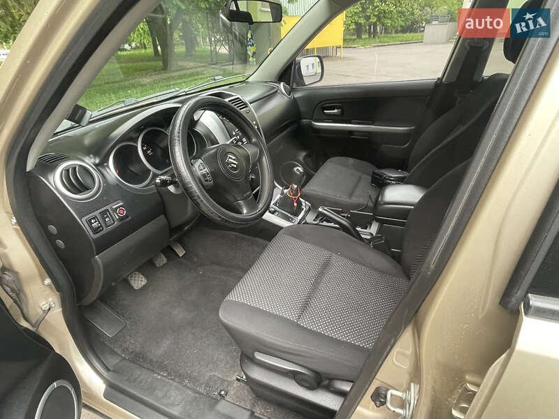 Внедорожник / Кроссовер Suzuki Grand Vitara 2008 в Ровно