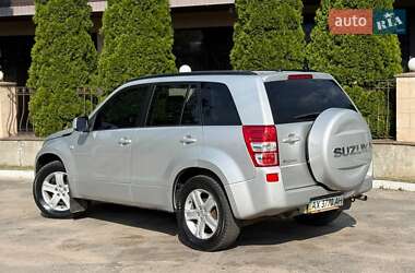 Внедорожник / Кроссовер Suzuki Grand Vitara 2005 в 
