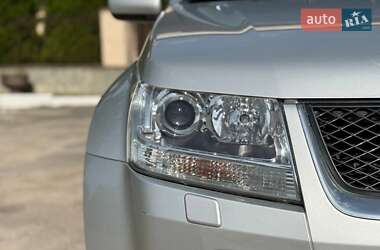 Внедорожник / Кроссовер Suzuki Grand Vitara 2005 в 