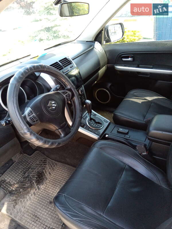Внедорожник / Кроссовер Suzuki Grand Vitara 2008 в Киеве
