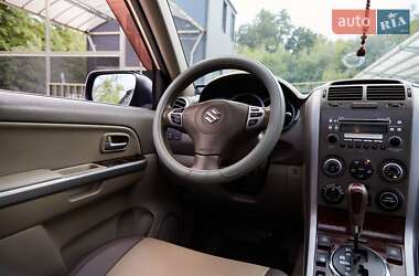Позашляховик / Кросовер Suzuki Grand Vitara 2006 в 