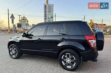 Позашляховик / Кросовер Suzuki Grand Vitara 2009 в 