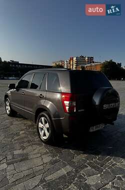 Позашляховик / Кросовер Suzuki Grand Vitara 2009 в 