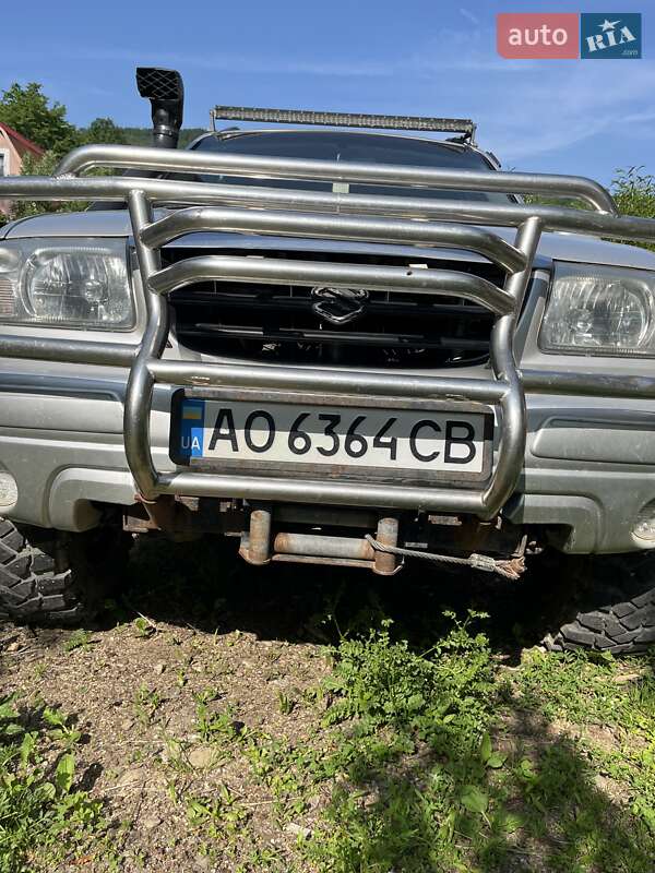 Внедорожник / Кроссовер Suzuki Grand Vitara 2001 в Ужгороде