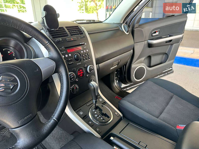 Внедорожник / Кроссовер Suzuki Grand Vitara 2016 в Днепре