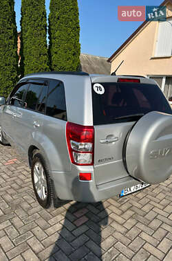 Внедорожник / Кроссовер Suzuki Grand Vitara 2007 в 