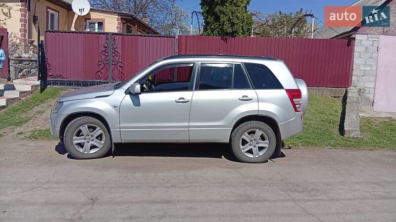 Внедорожник / Кроссовер Suzuki Grand Vitara 2007 в Маньковке