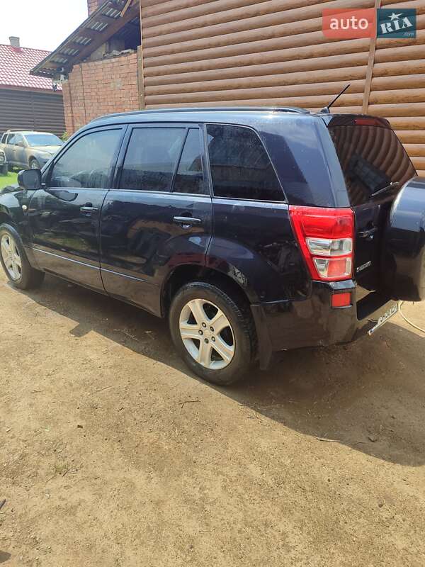 Позашляховик / Кросовер Suzuki Grand Vitara 2007 в Косові