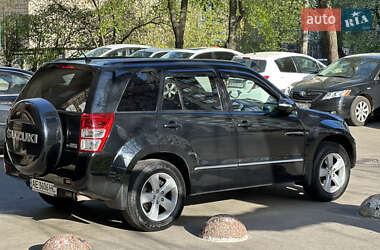 Позашляховик / Кросовер Suzuki Grand Vitara 2015 в 