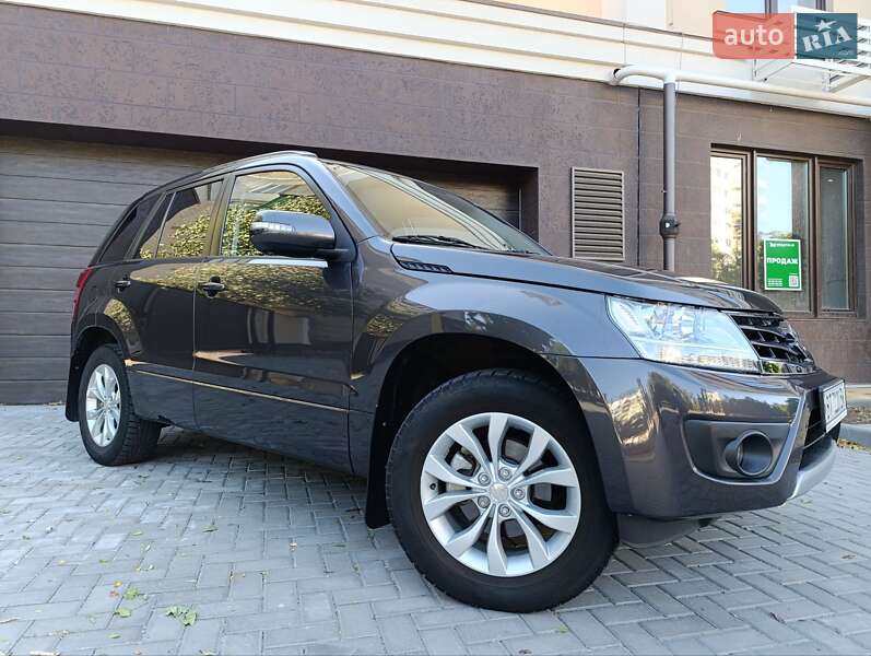 Позашляховик / Кросовер Suzuki Grand Vitara 2017 в Миколаєві