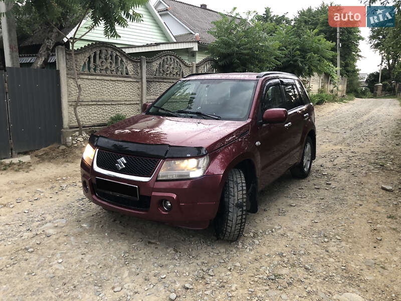 Внедорожник / Кроссовер Suzuki Grand Vitara 2006 в Надворной