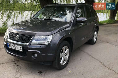 Внедорожник / Кроссовер Suzuki Grand Vitara 2011 в Ровно