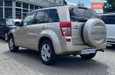 Позашляховик / Кросовер Suzuki Grand Vitara 2006 в 