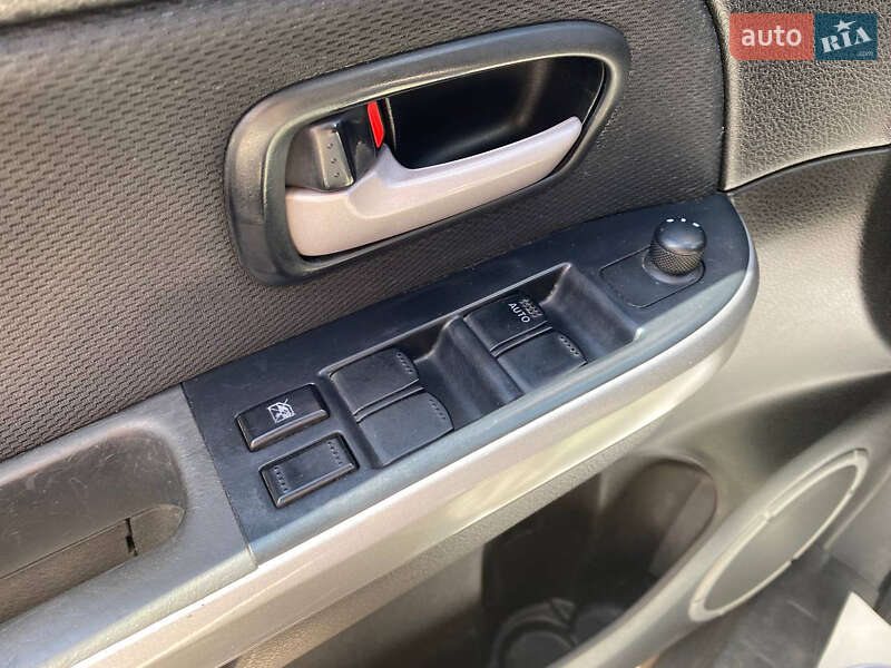Внедорожник / Кроссовер Suzuki Grand Vitara 2006 в Житомире
