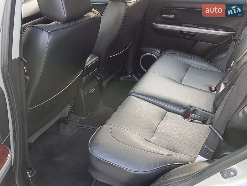 Внедорожник / Кроссовер Suzuki Grand Vitara 2006 в Калуше