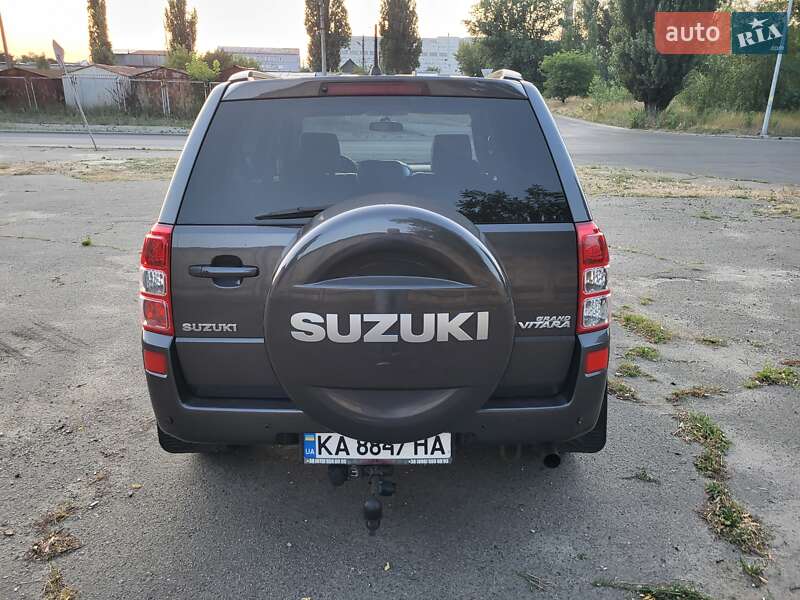 Внедорожник / Кроссовер Suzuki Grand Vitara 2009 в Киеве фото 9 Внедорожник / Кроссовер Suzuki Grand Vitara 2009 в Киеве