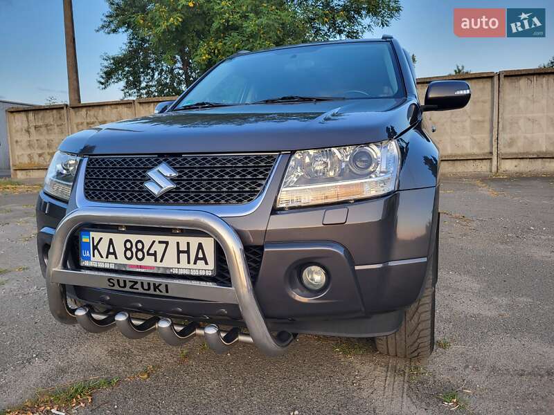 Внедорожник / Кроссовер Suzuki Grand Vitara 2009 в Киеве фото 2 Внедорожник / Кроссовер Suzuki Grand Vitara 2009 в Киеве