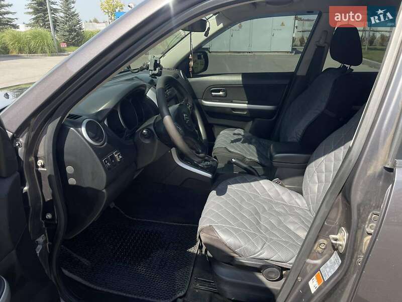 Внедорожник / Кроссовер Suzuki Grand Vitara 2008 в Днепре
