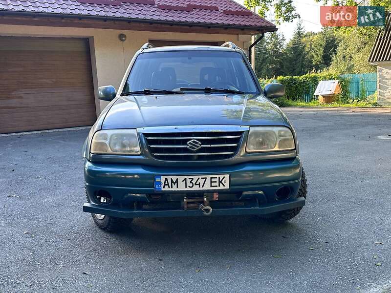 Внедорожник / Кроссовер Suzuki Grand Vitara 2004 в Городнице