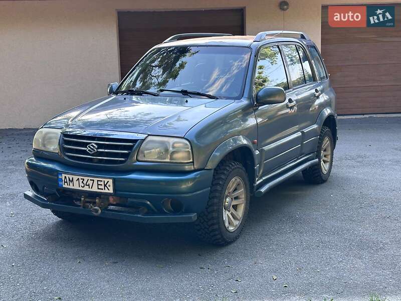 Внедорожник / Кроссовер Suzuki Grand Vitara 2004 в Городнице