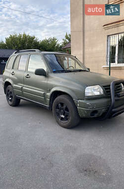 Позашляховик / Кросовер Suzuki Grand Vitara 2003 в Києві