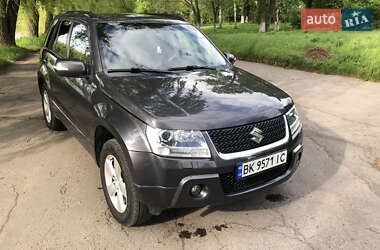 Позашляховик / Кросовер Suzuki Grand Vitara 2011 в Рівному