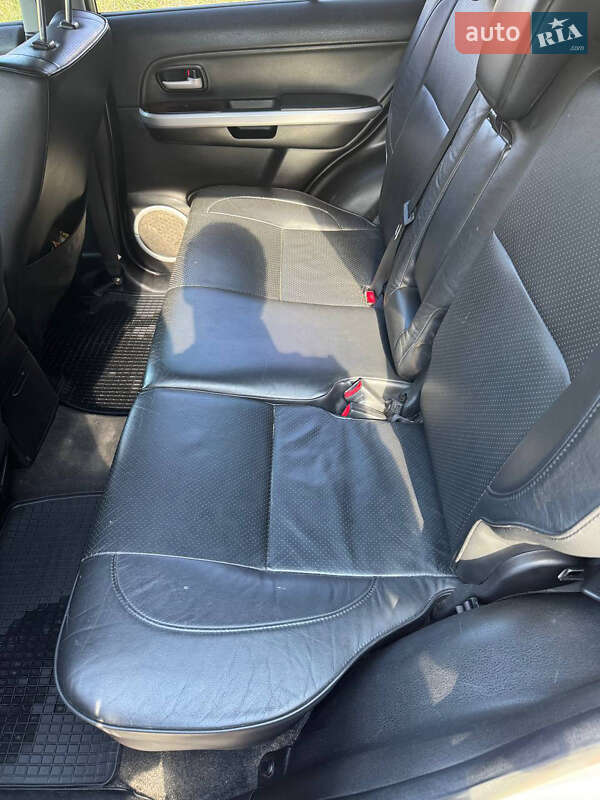 Внедорожник / Кроссовер Suzuki Grand Vitara 2007 в Киеве