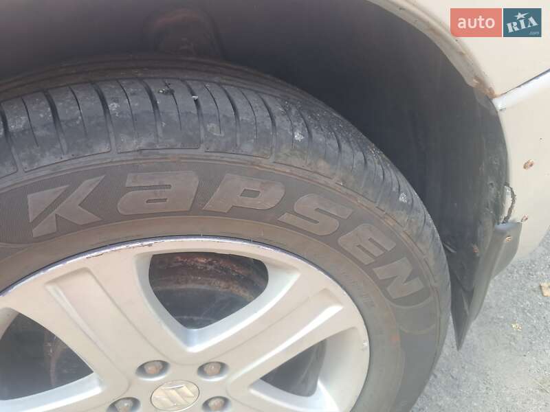 Внедорожник / Кроссовер Suzuki Grand Vitara 2006 в Хмельницком