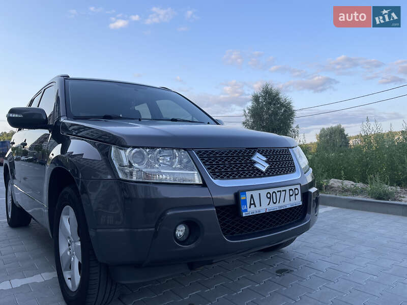 Внедорожник / Кроссовер Suzuki Grand Vitara 2008 в Ирпене