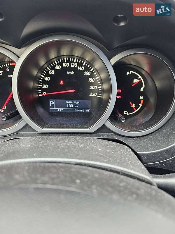 Внедорожник / Кроссовер Suzuki Grand Vitara 2016 в Киеве фото 3 Внедорожник / Кроссовер Suzuki Grand Vitara 2016 в Киеве