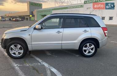 Позашляховик / Кросовер Suzuki Grand Vitara 2006 в Києві