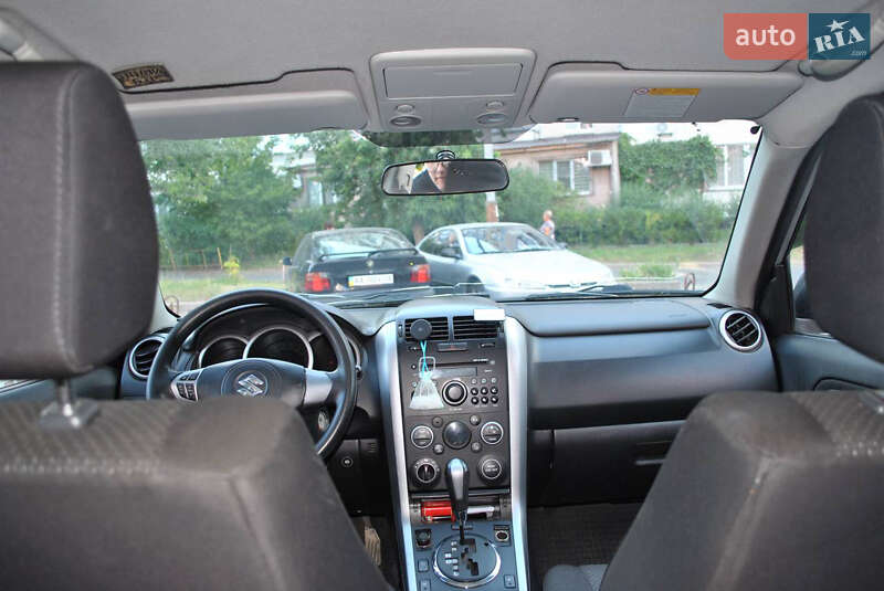 Внедорожник / Кроссовер Suzuki Grand Vitara 2008 в Киеве