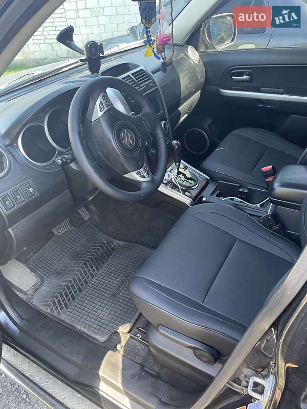 Внедорожник / Кроссовер Suzuki Grand Vitara 2008 в Киеве