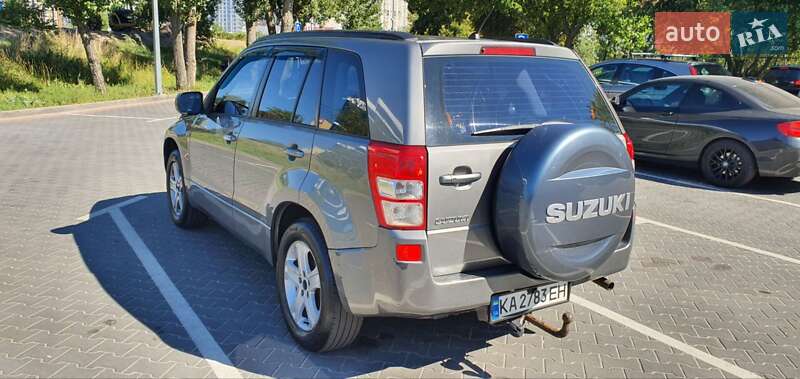 Внедорожник / Кроссовер Suzuki Grand Vitara 2006 в Киеве