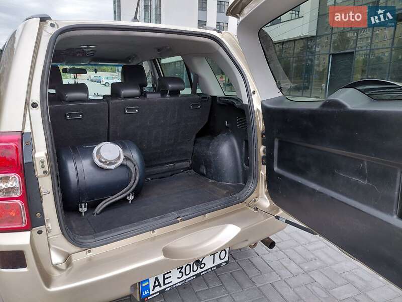 Внедорожник / Кроссовер Suzuki Grand Vitara 2006 в Днепре
