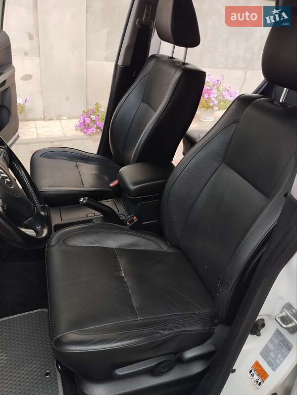 Внедорожник / Кроссовер Suzuki Grand Vitara 2008 в Харькове фото 19 Внедорожник / Кроссовер Suzuki Grand Vitara 2008 в Харькове
