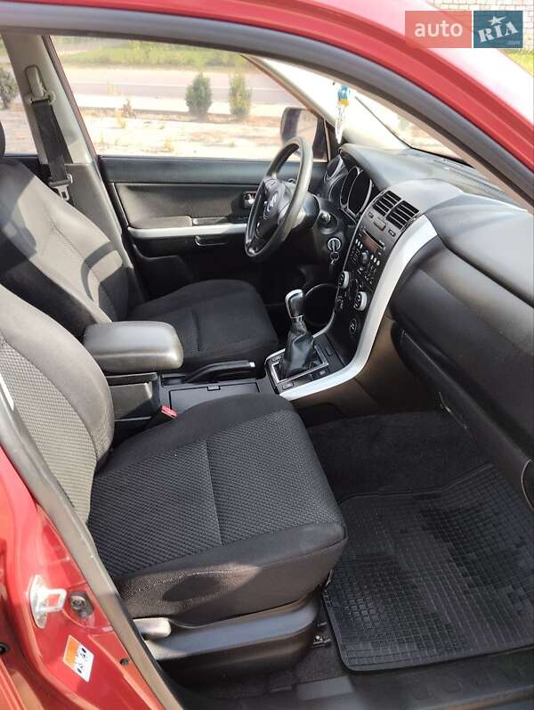 Позашляховик / Кросовер Suzuki Grand Vitara 2010 в Вінниці