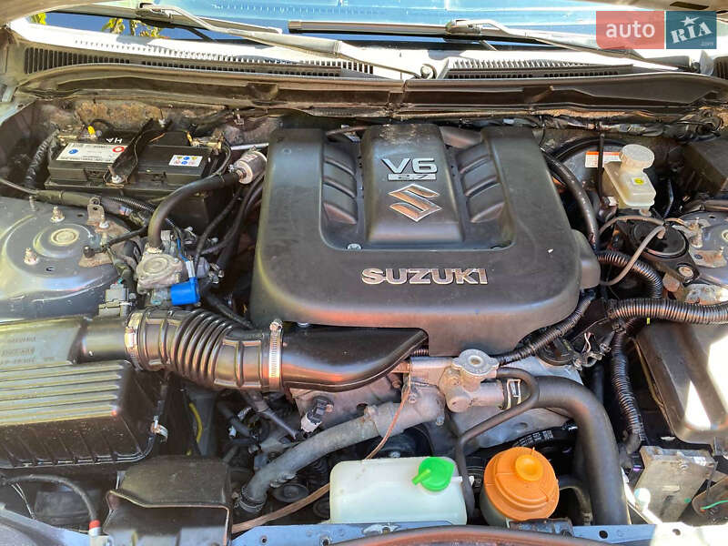 Внедорожник / Кроссовер Suzuki Grand Vitara 2006 в Павлограде