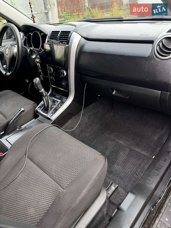 Внедорожник / Кроссовер Suzuki Grand Vitara 2010 в Городке фото 11 Внедорожник / Кроссовер Suzuki Grand Vitara 2010 в Городке