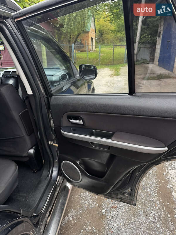 Внедорожник / Кроссовер Suzuki Grand Vitara 2010 в Городке фото 18 Внедорожник / Кроссовер Suzuki Grand Vitara 2010 в Городке