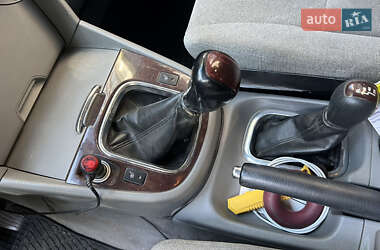 Внедорожник / Кроссовер Suzuki Grand Vitara 2005 в 